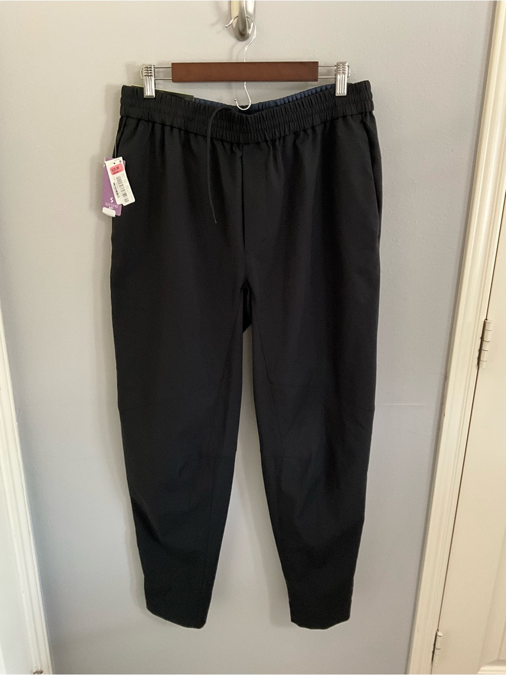 Roundtree & Yorke Black Elastic-Waist Jogger Pants